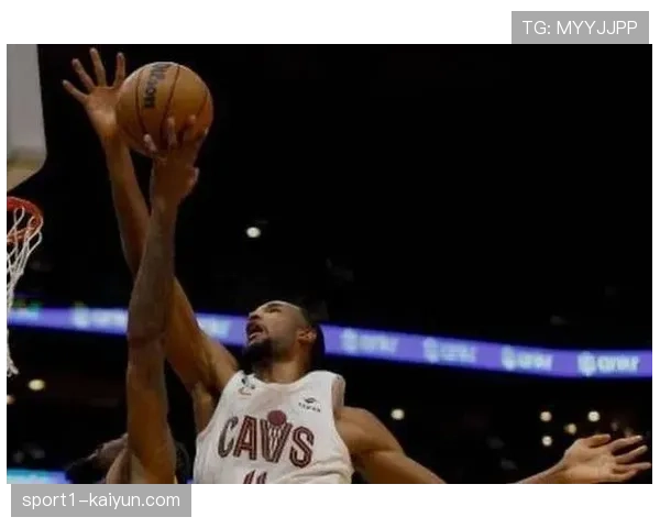 骑士弱侧三分防守被放大 近期两场失利暴露外线漏洞 骑士弱侧三分防守被放大 近期两场失利暴露外线漏洞