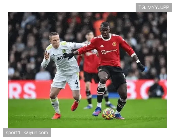 利兹联36分升至第15,玫瑰德比胜曼联拉开安全距离 利兹联36分升至第15,玫瑰德比胜曼联拉开安全距离